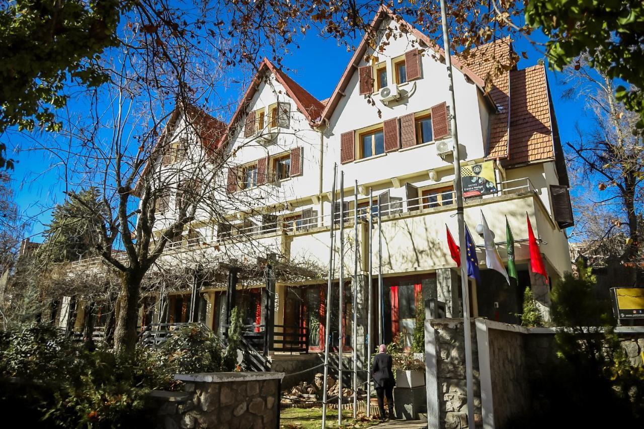 Hotel Perce Neige Ifrane  Extérieur photo